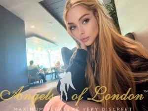 Mikami (21) London Escort
