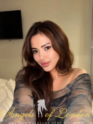 Senim (23) London Escort