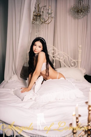 Bailey (20) London Escort