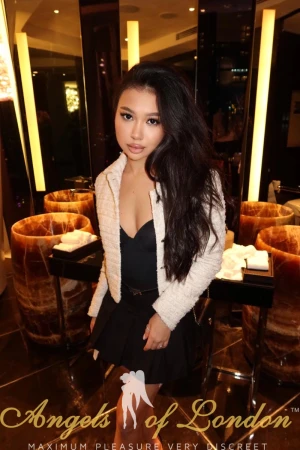 Bailey (20) London Escort