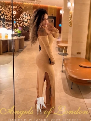 Rubina (24) London Escort