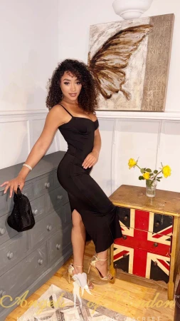 Dorthe (23) London Escort