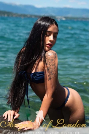 Bazette (20) London Escort