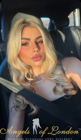Ezora (23) London Escort