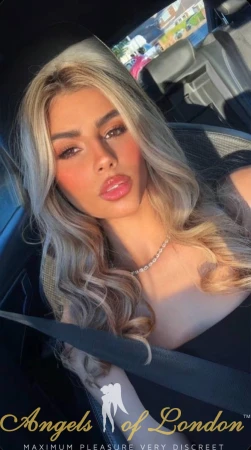 Ezora (23) London Escort