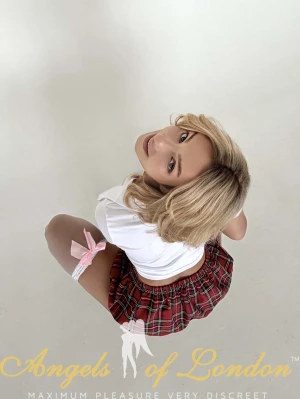 Evita (24) London Escort