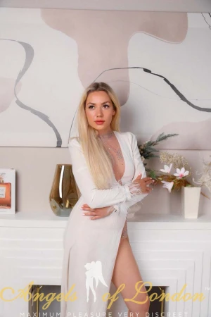 Rada (30) London Escort