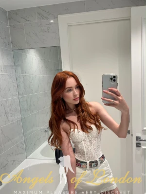 Stellary (23) London Escort