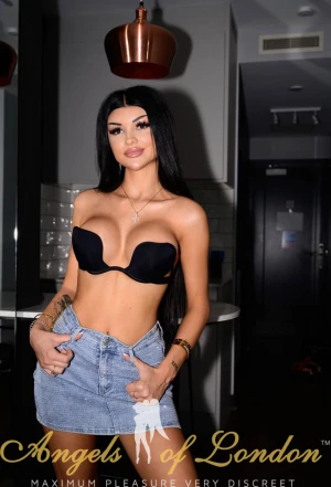 Lanika (19) London Escort
