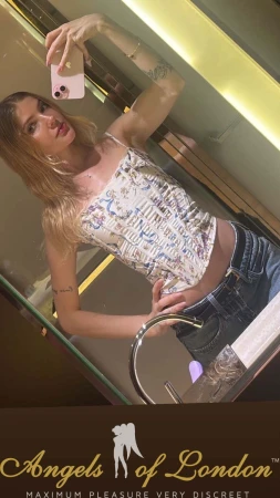 Bazia (22) London Escort