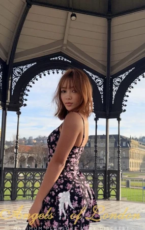 Ruby (18) London Escort