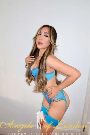 Vesper (24) London Escort