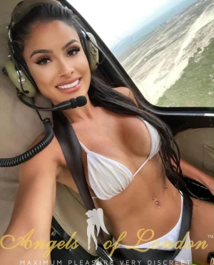 Eniola (25) London Escort