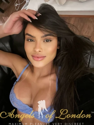 Eniola (25) London Escort