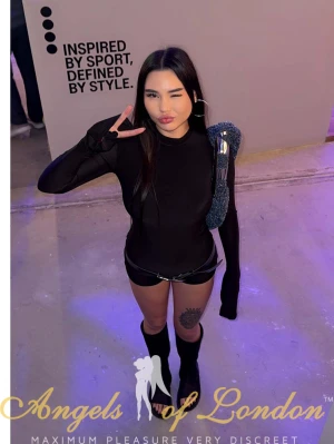Salerina (22) London Escort