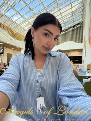 Emilia (22) London Escort