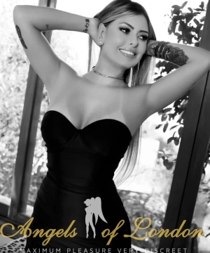 Horizon (28) London Escort