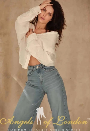 Dysis (24) London Escort