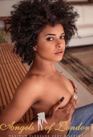 Oriana (26) London Escort