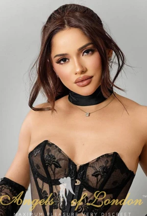 Simmy (23) London Escort