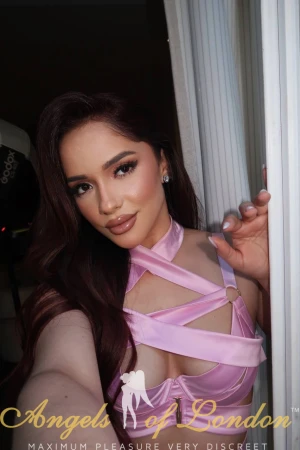 Simmy (23) London Escort