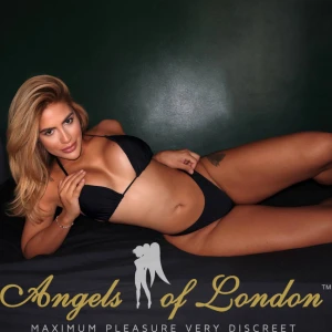Vanilla (25) London Escort