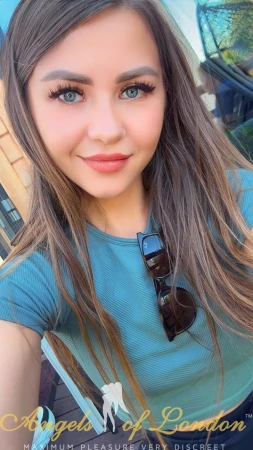 Nataly (28) London Escort