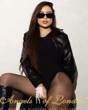 Mysaria (22) London Escort
