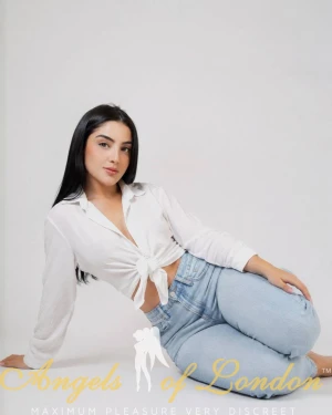 Verity (19) London Escort