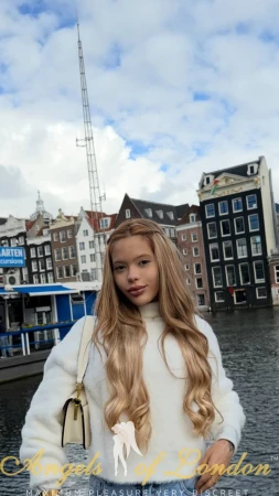 Immortal (20) London Escort