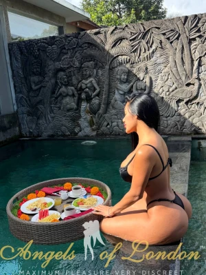 Tirena (20) London Escort