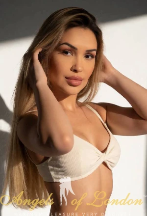 Lewis London Escort