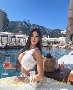 Marisola (20) London Escort