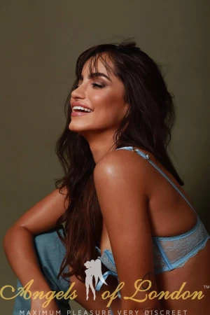Missandei (22) London Escort