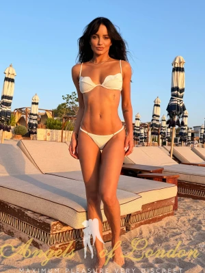 Missandei (22) London Escort