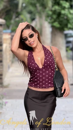 Dorinda (21) London Escort