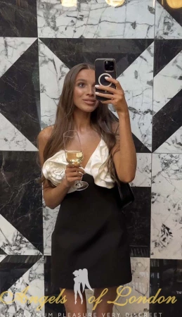 Beatrice (26) London Escort