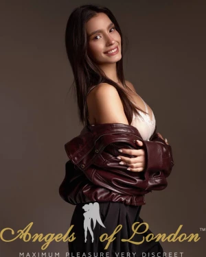 Beata (21) London Escort