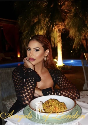 Lamour (25) London Escort