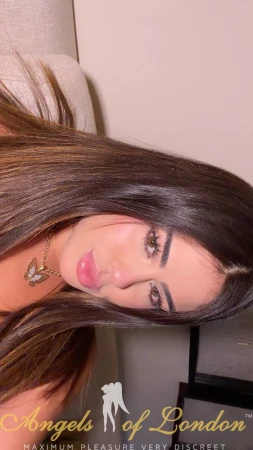 Olinda (25) London Escort