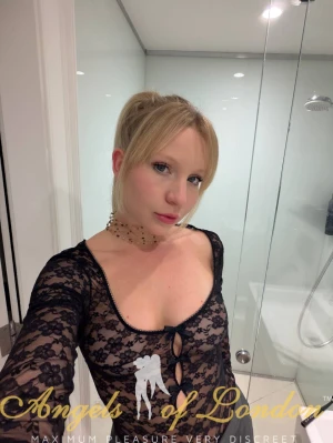 Mystery (20) London Escort
