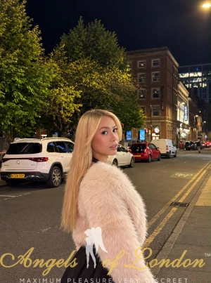 Tally (22) London Escort