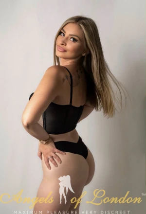 Daciana (25) London Escort