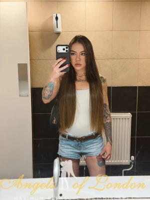 Itati (25) London Escort