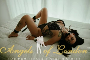Itati (25) London Escort