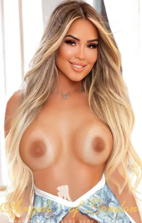 Lewis London Escort