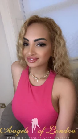 Emmily (21) London Escort