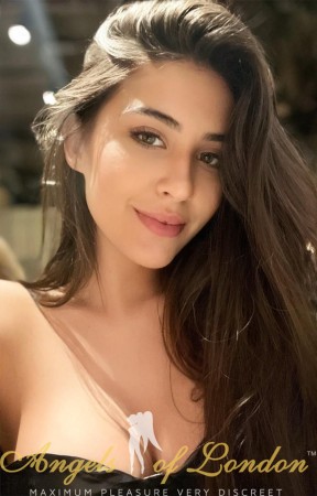 Cloud London Escort
